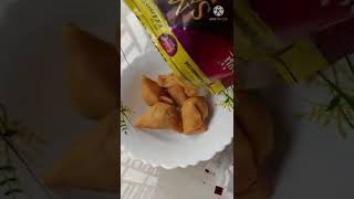 Mini Samosa 😍/ Evening snack _ Prabhuji Samosa/  Singara #shorts #youtubeshorts #snack