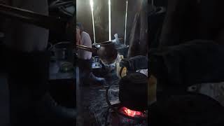 Canh bếp uống trà - thịt lợn gác bếp- nhịp sống tây bắc
