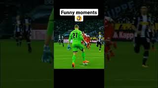 Funny moments in football 🤣 #shorts #footballshorts #funny #funnyvideo #funnymoments #funnyshorts