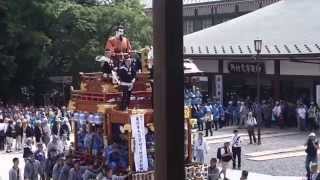 平成２７年　成田祇園祭　成田山大本堂前　幸町の山車　巡行スタート　２０１５．７．１０　Narita Gion Matsuri