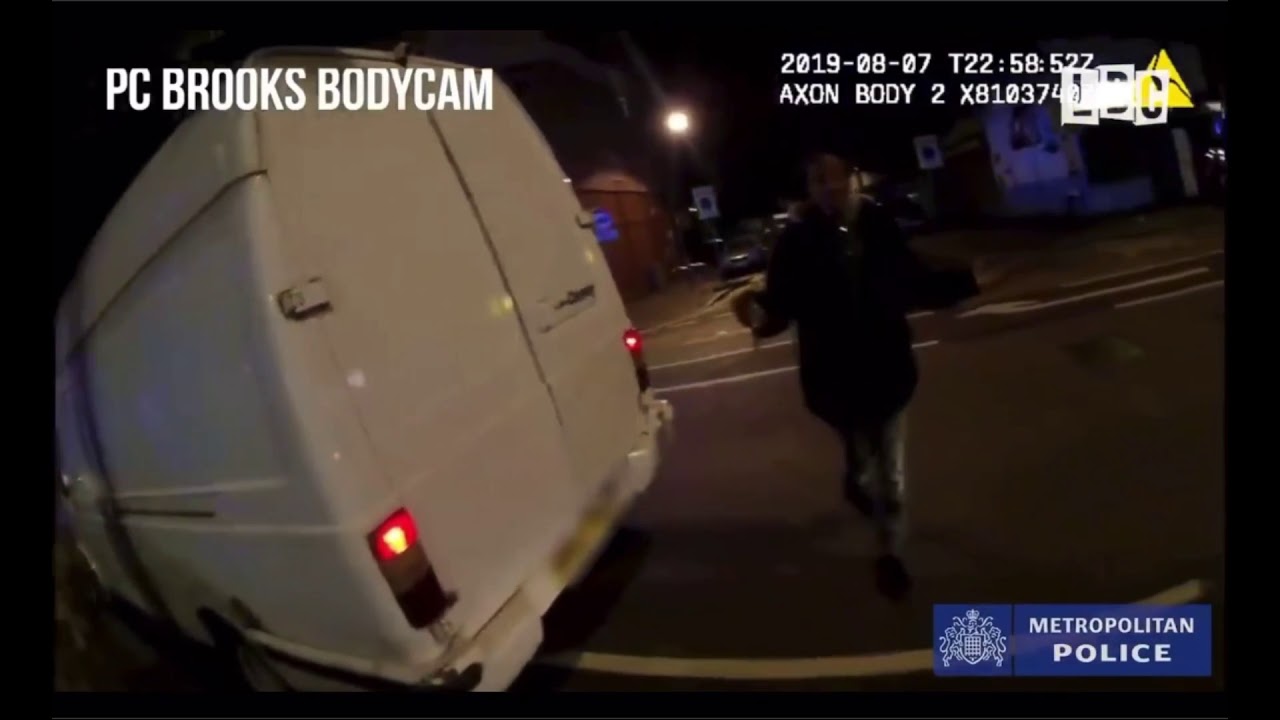 UK Police Bodycam Of Officer Stabbed By Machete - YouTube