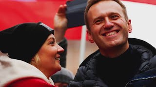 Funeral held for Russian opposition leader Alexei Navalny