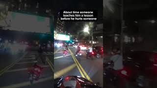 Scooter endangeres riders gets smacked #yamaha #ducati #moto #motovlog #motorcycle #nyc #bikelife