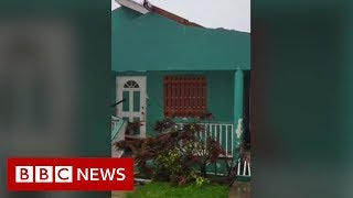 Hurricane Dorian: Destruction as storm hits Bahamas - BBC News