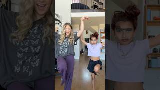 💃👯‍♀️
