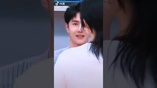 Cuteness 😘😘😘一博好可爱🥰🥰 世界第一英雄只有我一博💚💚😍😍😍