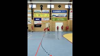 Tres bon exercice pour feinte pour un joueurs debutant en handball par le coach Philipp I handball