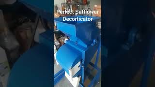 Low-cost automatic wooden cold press oil extraction machine Safflower Decorticator