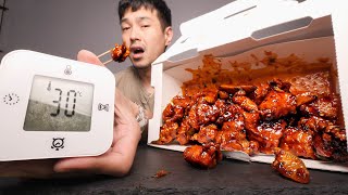 Eating spicy Korean chicken in my 86°F/30°C studio (during a heat wave)