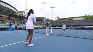 J. Paolini vs. C. Gauff | 2021 Adelaide Round 1 | WTA Match Highlights