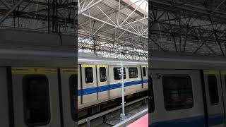 台北捷運淡水信義線 (Metro Taipei)C301往大安列車離站（013/014）