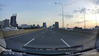 ดอนเมืองโทลเวย์ ยามเย็น | Don Muang Tollway in evening.