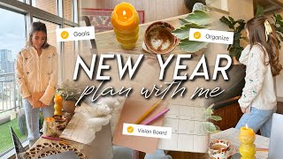 NEW YEAR PREP AND PLAN | goal setting, creating a vision board, & organizing my life for 2023!