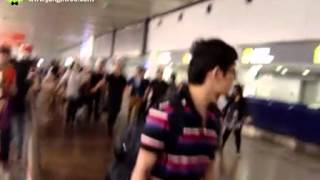 120509 JIW arrive Beijing part 2.flv