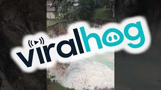 Massive Sinkhole Opens up in Florida Neighborhood || ViralHog