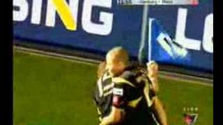 Funny Arabic commentator for Mohamed Zidan Goal  VS  Hamburg