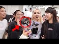 BLACKPINK reacts to a fan’s Jenlisa phone case