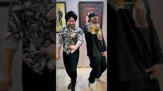 Yo Yo Honey Singh and Singsta Singing Modern Ranjha