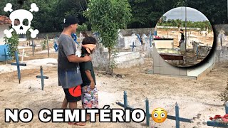 DEIXAMOS O ANÃO COM MUUUITO MEDO || ele saiu correndo 😳