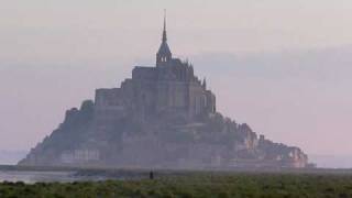 朝のモン・サン・ミシェル (Mont Saint Michel: early morning)