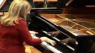 Chopin - Piano Concerto No. 2 (1/3) (Idil Biret, Piano, Yale Symphony Orchestra)