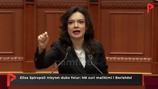 Elisa Spiropali mbytet duke folur: Më zuri mallkimi i Berishës!