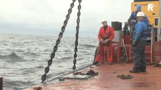 Ankers ruimen op zee met Rijkswaterstaat