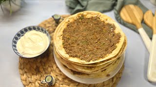 The Best Syrian Meat Pie Or Lahm bi Ajeen In a Frying Pan | طريقة تحضير اطيب لحم بعجين