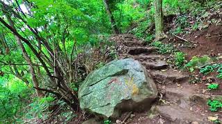 旅行日記 桂林16, 爬興坪老寨山,俯瞰山下美景，陽光照耀著山巒和河流