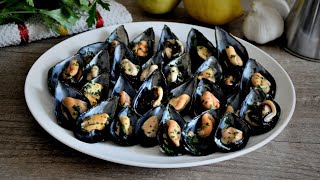 Cozze in padella: pronte in 5 minuti. Semplici e deliziose 🦪