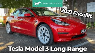 Tesla Model 3 2021 review | Long Range tested | Chasing Cars