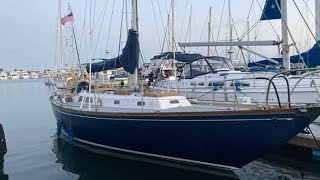 I Purchased a Hinckley Bermuda 40 - Where it All Began - Tour of the Vanda II | VLOG | XX1