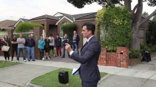 Buxton Auction: 10 Osborne Avenue, Bentleigh  Chris Hassall  Buxton Bentleigh