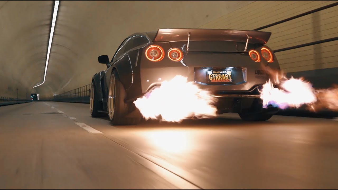 Nissan GTR r35 РІС‹С…Р»РѕРї