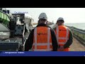 de wegwerkzaamheden op de afsluitdijk in beeld