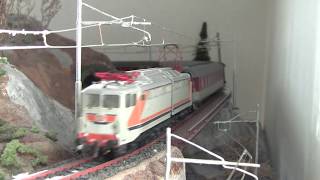 E646 con Regionale Milano P.G.-Como - 1997 [fermodellismo scala H0]