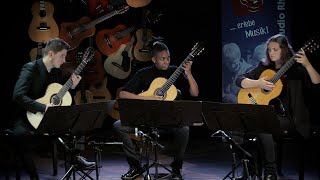 O Trio Magico - Roland Dyens