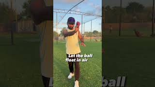 How to Reverse Swing like Wasim Waqar🤯🏏 #cricket #shorts