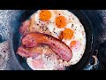 【焚火×ジブリ飯】〜ハウルの動く城〜ベーコンエッグを作る男 bacon egg in a ghibli style