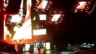 Nickleback "Burn it to the Ground" - opening song for Atlantic City concert 4-3-10 live