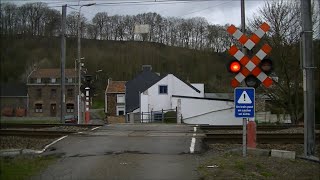 Spoorwegovergang Andenne (B) // Railroad crossing // Passage à niveau