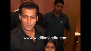 Salman Khan refuses to speak in front of news media, remains tight lipped and silent, smiling coyly