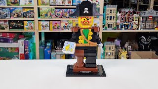 LEGO House A Minifigure Tribute Review #40504