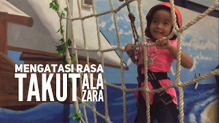 Hebaaat !!! Zara berhasil melawan Rasa Takut !!! 😘😘😘 Adventure at Little Jungle Playground