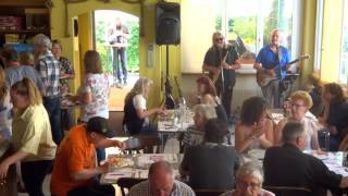 Burezmorge - Livemusik mit Äschi \u0026 Kevin im Restaurant chlyne Hecht am 28. Mai 2017 (2)