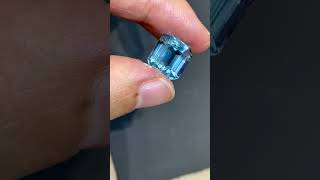 圣玛利亚海蓝宝的颜色真是像最深处的海水The color of Santa Maria Aquamarine is like the deepest sea water#aquamarine