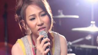 พระจันทร์ยิ้ม : Nutty [Acoustic Live]