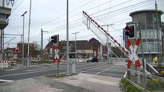 Spoorwegovergang Leer (D) // Railroad crossing // Bahnübergang