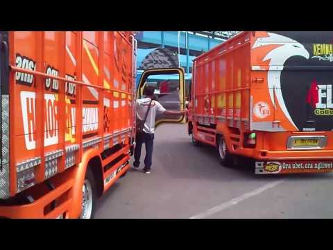 Kontes Akbar Modifikasi Truk KAMT Kayu Super 2016 Yogyakarta