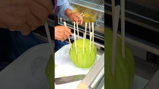 신박하다?! 남대문 달인의 독특한 멜론 자르기 - Amazing?! Master's Unique Melon Cutting Skills - Korean Street Food